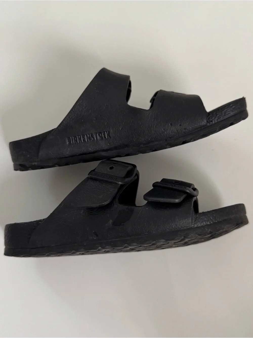 Birkenstock black sandals toddler 9